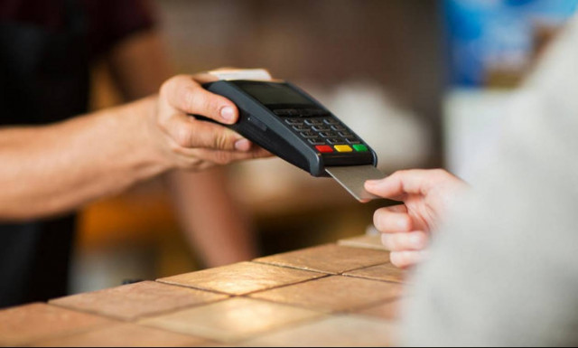 Λοταρία Αποδείξεων - Καλά Χριστούγεννα: Αυτοί είναι οι τυχεροί λαχνοί που αναρτήθηκαν στην ΑΑΔΕ