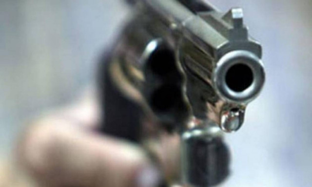 Νέα Θεσσαλονίκη: Ένοπλοι σκόρπισαν τον τρόμο σε βενζινάδικο