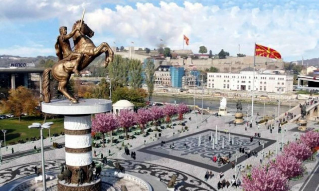 «Πόλεμος» για τα Σκόπια: Σφοδρή πολιτική αντιπαράθεση για την ονομασία της χώρας