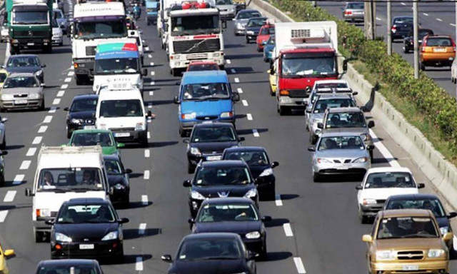 Οριστικό: Παράταση ως τις 5 Ιανουαρίου για τα τέλη κυκλοφορίας