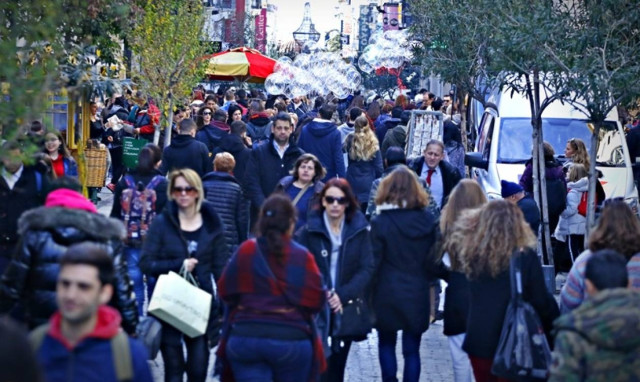 Stores open on Sunday