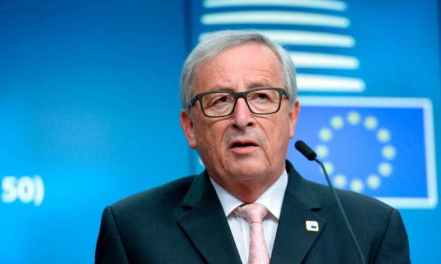 Γιούνκερ: Χρειαζόμαστε περισσότερη δημοκρατία στην ΕΕ