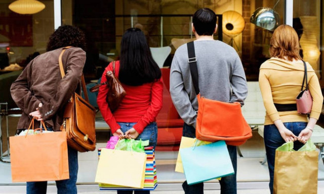 Ωράριο καταστημάτων Θεοφάνεια: Κλειστά το Σάββατο (06/01) τα μαγαζιά