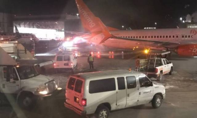 Καναδάς: Συναγερμός από τη σύγκρουση δύο αεροσκαφών στο Τορόντο - Δείτε το βίντεο-ντοκουμέντο