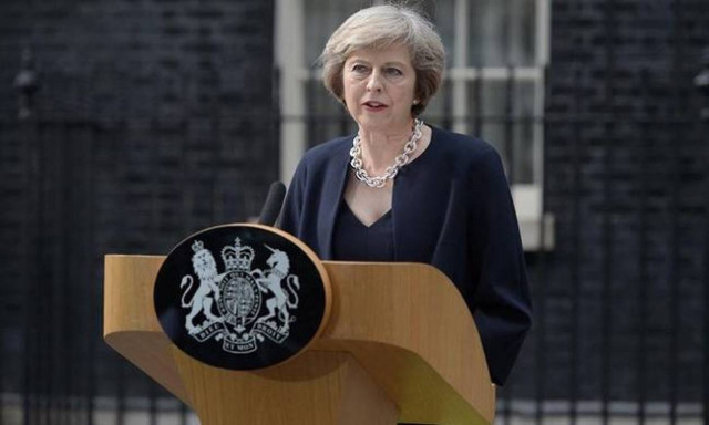 Βρετανία: Ανακοινώνει ανασχηματισμό τη Δευτέρα η Μέι