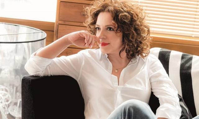 Ελένη Ράντου: Η απίστευτη αποκάλυψή της on air για την πραγματική της ηλικία!