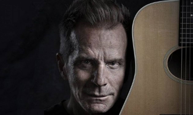 Κρίσιμες ώρες για τον Βαγγέλη Γερμανό – Τα νεότερα για την κατάσταση της υγείας του