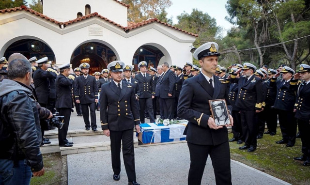 Η ελληνική γη υποδέχθηκε τα λείψανα των Ελλήνων πεσόντων της ακταιωρού ΦΑΕΘΩΝ