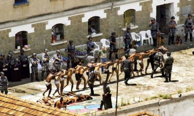 Γερμανικό χαστούκι στην Τουρκία: Αναστέλλονται οι απελάσεις υπό το φόβο βασανιστηρίων