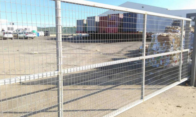 Σοκ από τη νεκροτομή σε άτυχο βρέφος - Ήταν ζωντανό όταν το εγκατέλειψαν οι γονείς του στο Γέρι...