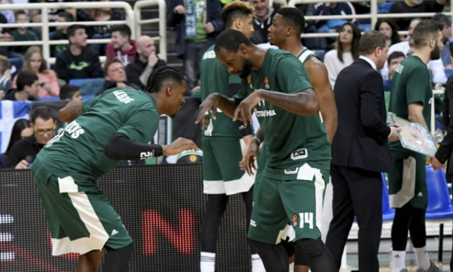 Να της… βγάλει τη συνήθεια!