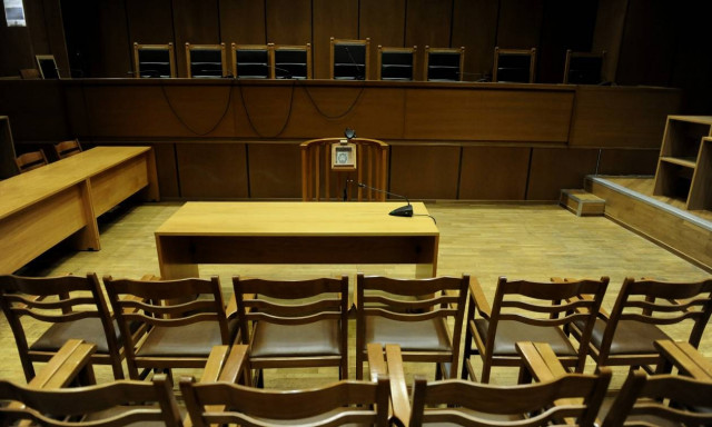 Ένωση Διοικητικών Δικαστών: «Υπονομεύεται το δικαίωμα της απεργίας»