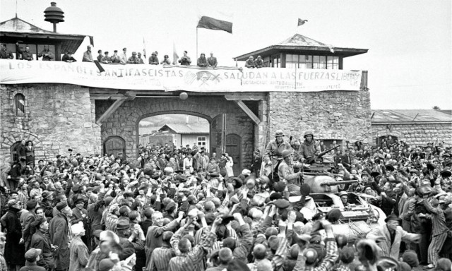 Αυστρία: Οι επιζώντες των ναζιστικών στρατοπέδων καταγγέλλουν την αυστριακή κυβέρνηση