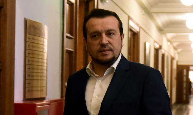 Παππάς για τηλεοπτικές άδειες: Άρτια η διαδικασία που ακολουθεί το ΕΣΡ – Αλλάζει οριστικά το τοπίο