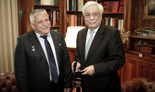 Συνάντηση Παυλόπουλου με τον ομογενή κοσμοναύτη Γιουρτσίχιν Γραμματικόπουλο