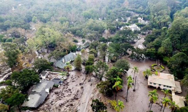 Καλιφόρνια: Μάχη με το χρόνο για τους πέντε αγνοούμενους από τη φονική κατολίσθηση