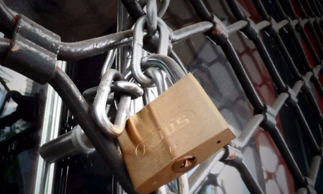 «Λουκέτο» σε πασίγνωστο εστιατόριο στο κέντρο της Αθήνας