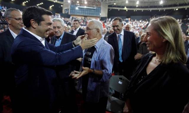 Τη Δευτέρα θα αποφασίσει ο Τσίπρας για την παραίτηση του Ζουράρι