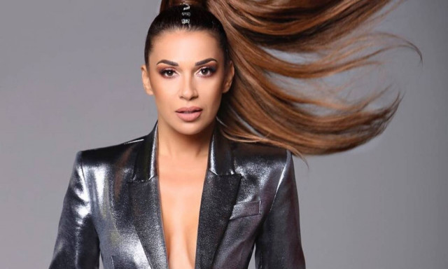 Survivor 2: Το κορμί του φετινού survivor είναι ένα και ονομάζεται… Ελένη Χατζίδου!