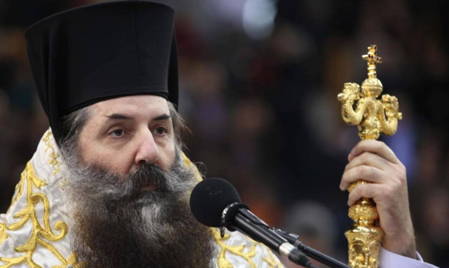 Σεραφείμ: Εθνική προδοσία εάν δοθεί ο όρος «Μακεδονία»