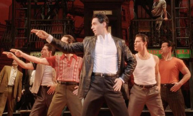 Βοήθεια στα θύματα της φωτιάς του Μπρονξ