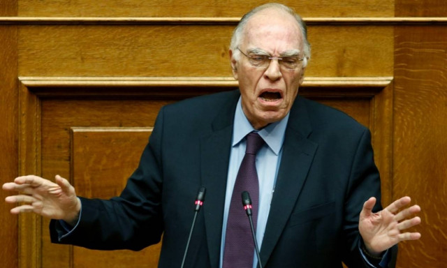 Γκάφα Λεβέντη: Επιτέθηκε στον Τσίπρα γιατί πήγε στην κηδεία του Μιχόπουλου