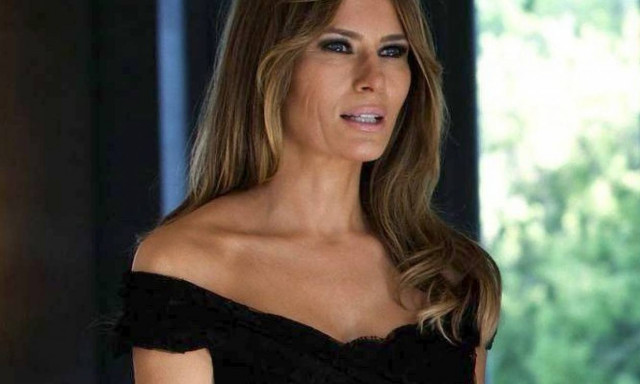 Μετά τη Μισέλ, ο Τομ Μπράουν είναι έτοιμος να... «ντύσει» τη Μελάνια!