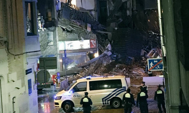 Βέλγιο: Τουλάχιστον δύο νεκροί από την ισχυρή έκρηξη σε πολυκατοικία στην Αμβέρσα (Pics+Vid)