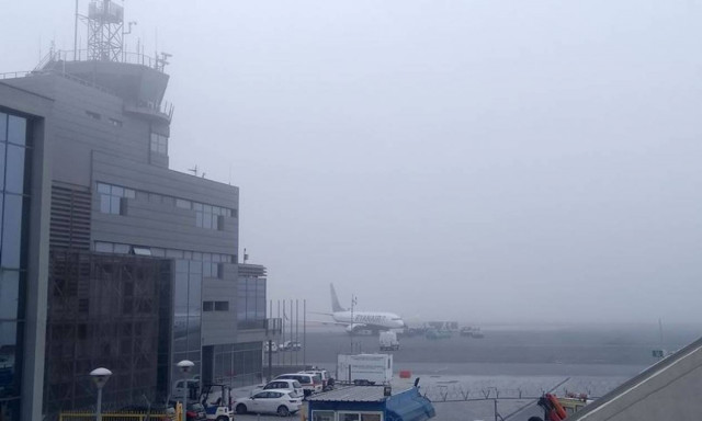 Θεσσαλονίκη: Ακυρώσεις και καθυστερήσεις πτήσεων στο αεροδρόμιο «Μακεδονία»