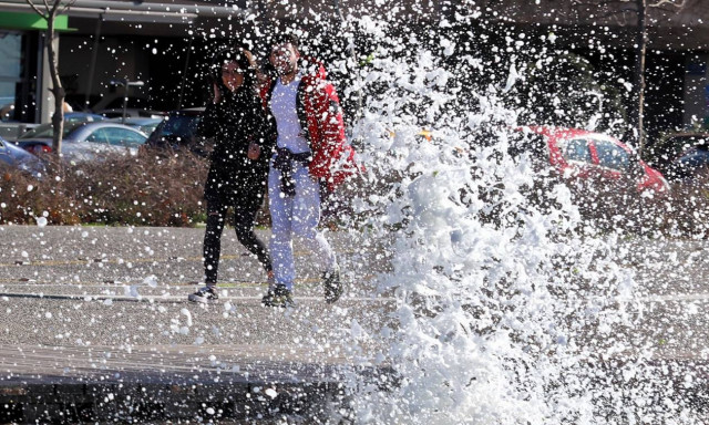Σε ποια περιοχή της Ελλάδας οι θυελλώδεις άνεμοι έφτασαν και τα 132 χλμ/ώρα