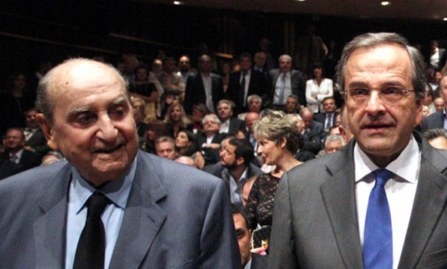 Ονομασία των Σκοπίων: Μας νοιάζει ή όχι το όνομα; Άλλα έλεγε ο Σαμαράς, άλλα ο Μητσοτάκης