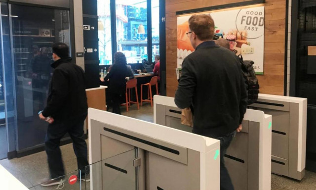 Θες να ψωνίζεις χωρίς να πληρώνεις στο ταμείο; Δες πώς γίνεται! (Pics+Vid)