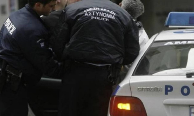 Καστοριά: Το αυτοκίνητο έκρυβε το... μυστικό (pics)