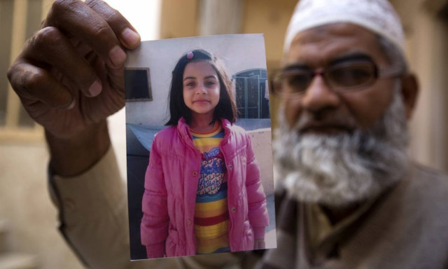 Πακιστάν: Συνελήφθη ο δολοφόνος της 7χρονης Ζαϊνάμπ Ανσάρι – Είχε σκοτώσει κι άλλες ανήλικες
