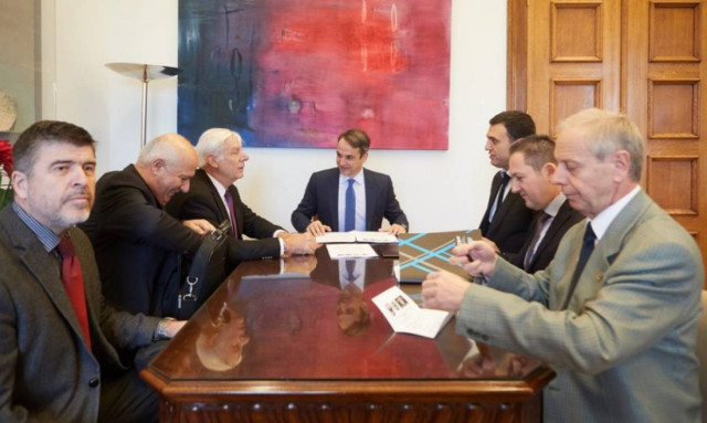 Μητσοτάκης προς απόστρατους: Η κυβέρνηση ΝΔ θα σας επιστρέψει τα λεφτά που σας οφείλουν