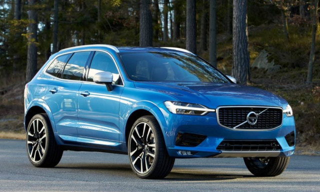 Το Volvo XC60 ασφαλέστερο αυτοκίνητο του 2017 (Vid)