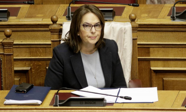 Παπανάτσιου: Τέλη Μαρτίου οι νέες αντικειμενικές – Τι είπε για αφορολόγητο και πλειστηριασμούς (vid)