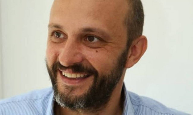 Η ΕΣΗΕΑ αποχαιρετά τον Νίκο Τσίτσα: Ήταν ένας καλός και απόλυτα καταρτισμένος δημοσιογράφος