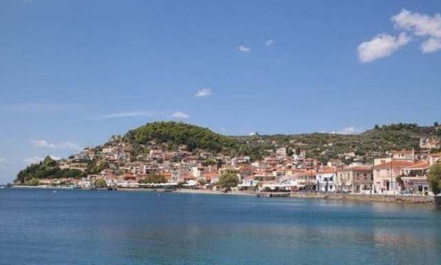 Καιρός τώρα: Ηλιόλουστη η Δευτέρα με ανοιξιάτικες θερμοκρασίες (pics)