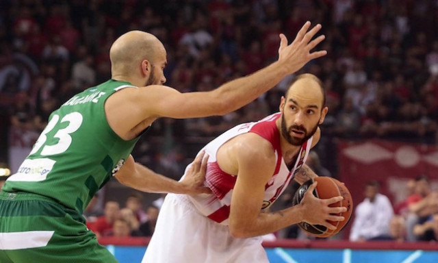 Ντέρμπι αιωνίων με αμέτρητα ειδικά στοιχήματα από το Stoiximan.gr