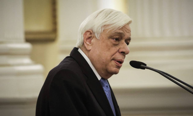 Παυλόπουλος σε Σκόπια: Αφήστε τον αλυτρωτισμό, εάν θέλετε να μπείτε σε ΝΑΤΟ και ΕΕ