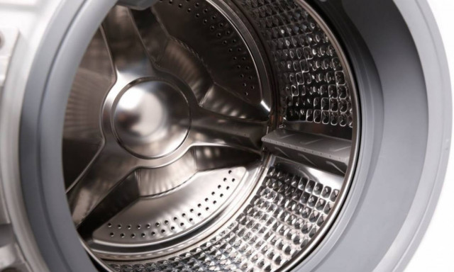 Φρικτός θάνατος για 5χρονο αγοράκι: Κλείστηκε μέσα στο στεγνωτήριο ρούχων