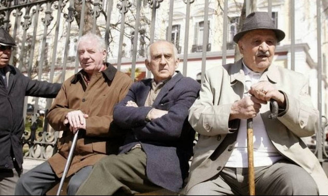 Είστε συνταξιούχος; Δείτε πώς θα πάρετε πίσω τα αναδρομικά σας