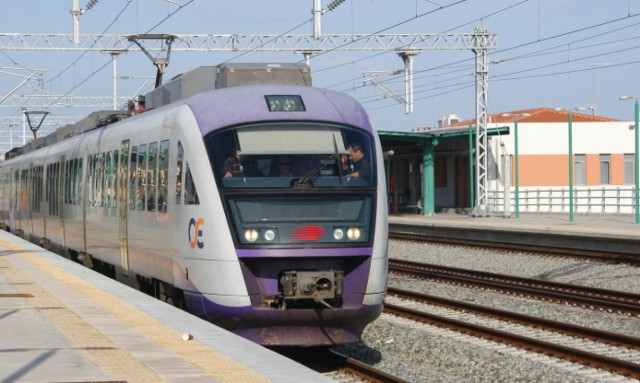 Από αύριο λειτουργεί νέα γραμμή στον προαστιακό: Πειραιάς – Αεροδρόμιο σε μία ώρα