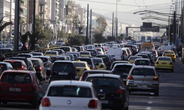 Πρόστιμα - «φωτιά» για 600.000 ιδιοκτήτες οχημάτων