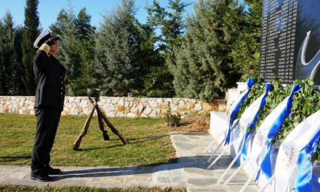 «Αθάνατοι» - Μνημόσυνο για τους τρεις νεκρούς των Ιμίων στη βάση ελικοπτέρων