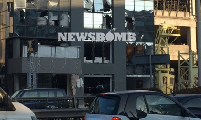 Έκρηξη Κηφισίας: Συγκλονιστικές εικόνες από το «βομβαρδισμένο» κτήριο