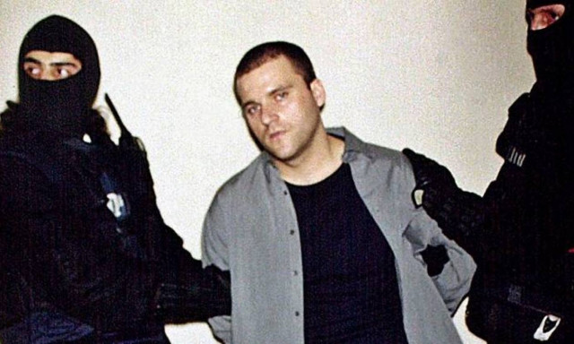 Αγνώριστος ο Κώστας Πάσσαρης – Θέλει να μονάσει στο Άγιο Όρος (pics)