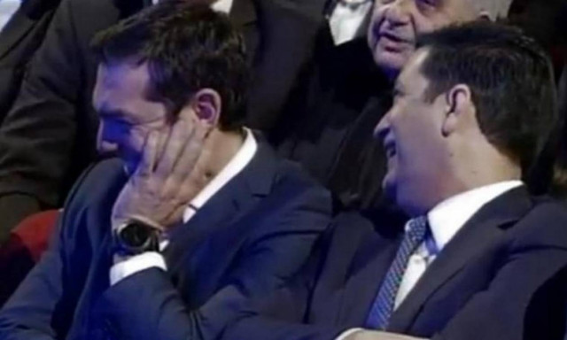 Η... απίθανη γκάφα που έκανε τον Τσίπρα να «σκάσει» στα γέλια - Δείτε το βίντεο!