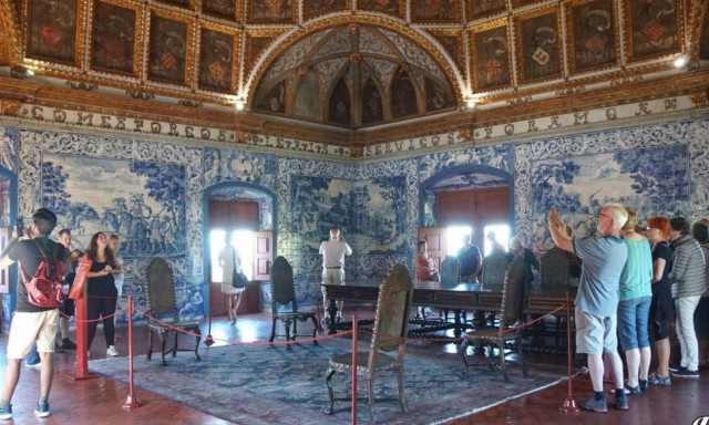 Υπερ-συμβουλές για να αποφύγεις τις ουρές στα αξιοθέατα